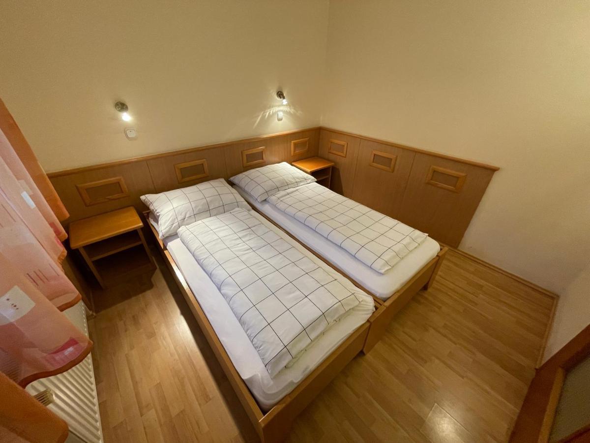 Garda Apartmanház Aparthotel Hévíz Esterno foto